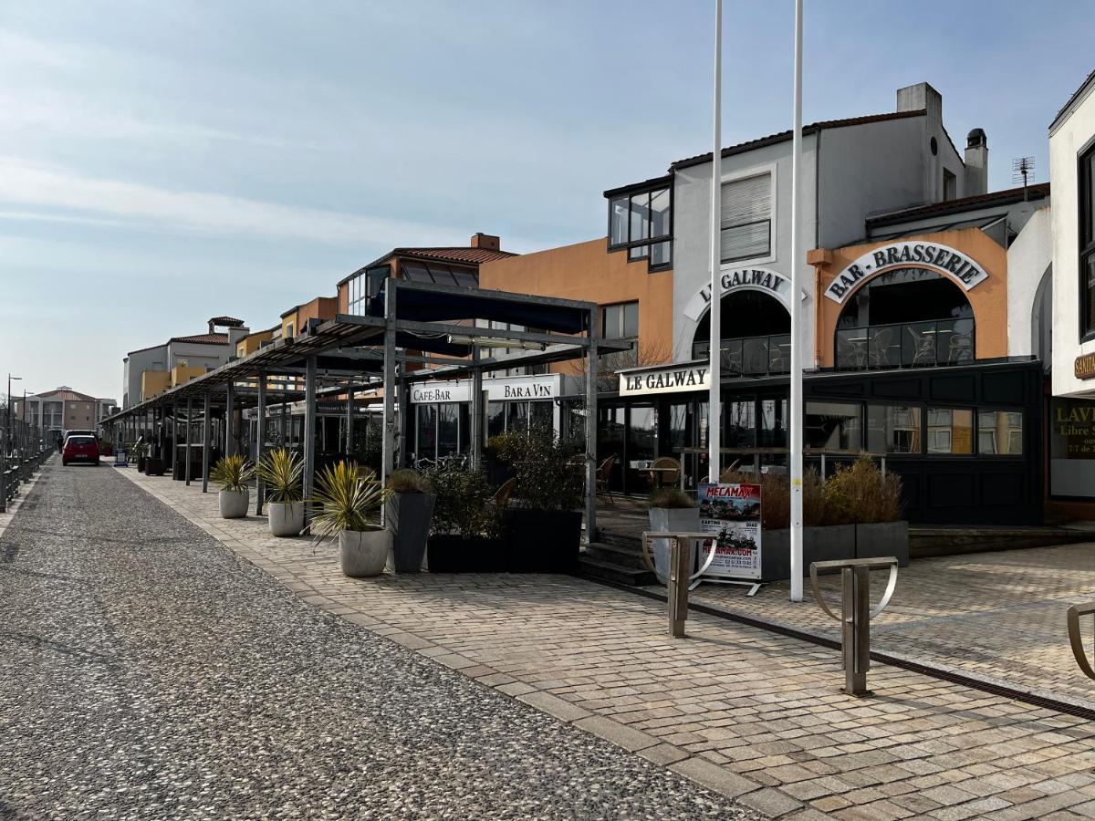 Appartement 1 Chambre, Avec Loggia Et Vue Sur Le Port Olona La Chaume المظهر الخارجي الصورة